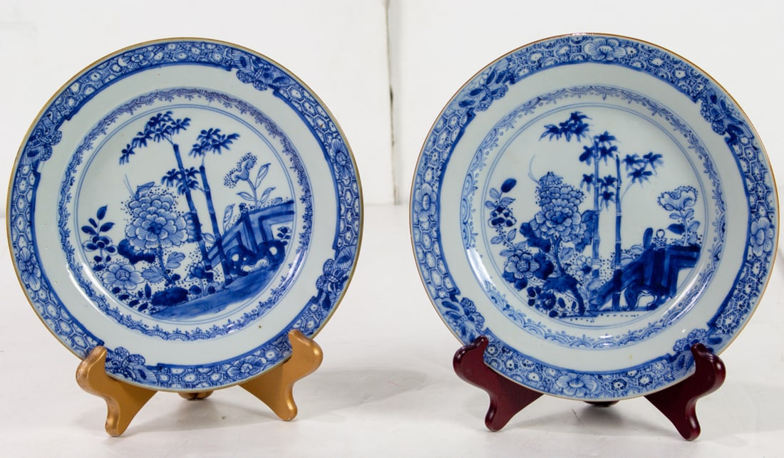 (lot of 2) Chinese export blue and white dishes: (lot of 2) Chinese export blue and white dishes. 18th century, 9" wide. Provenance: The Carole Harris Collection, River Ranch. The interiors guided by Parish-Hadley (Sister Parish) reflect the disting