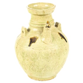 A Chinese straw glazeed and Tian Ji ewer