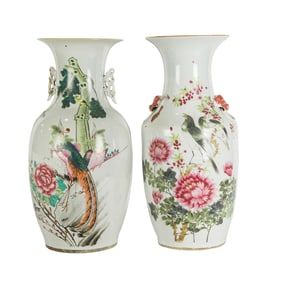 (lot of 2) Chinese famille rose vases