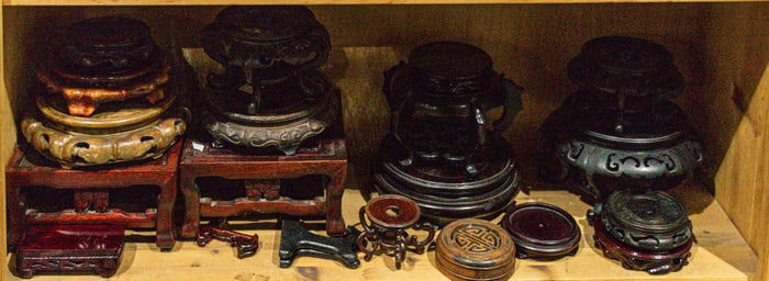 A Shelf of Chinese hardwood stand