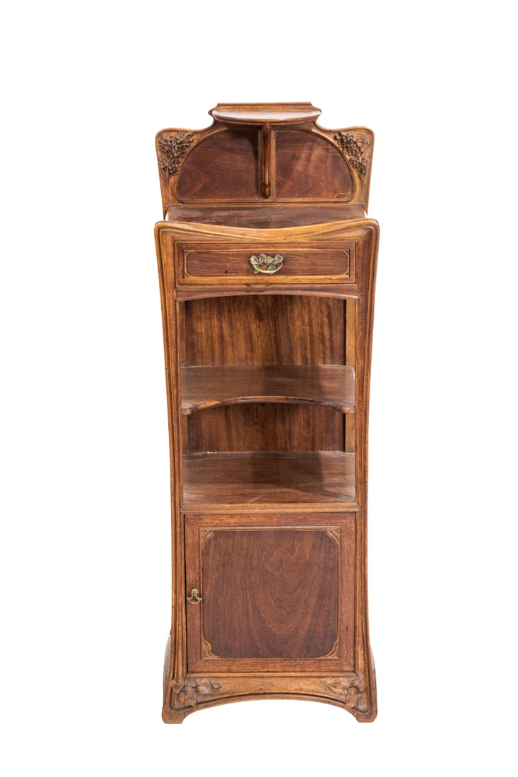 A Louis Majorelle (1859-1926) Art Nouveau tiered side cabinet circa 1900 (1 of 5)