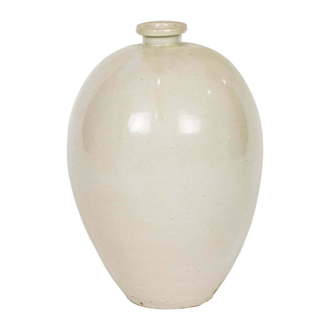 A Chinese cizhou white glazed vase (1 of 5)