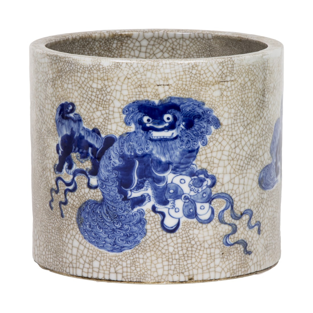 A Chinese blue and white brush pot (1 of 5)