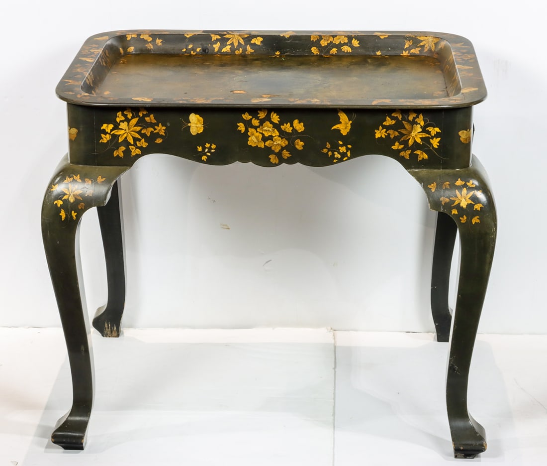 A lacquer tray table in the Japanese taste (1 of 4)