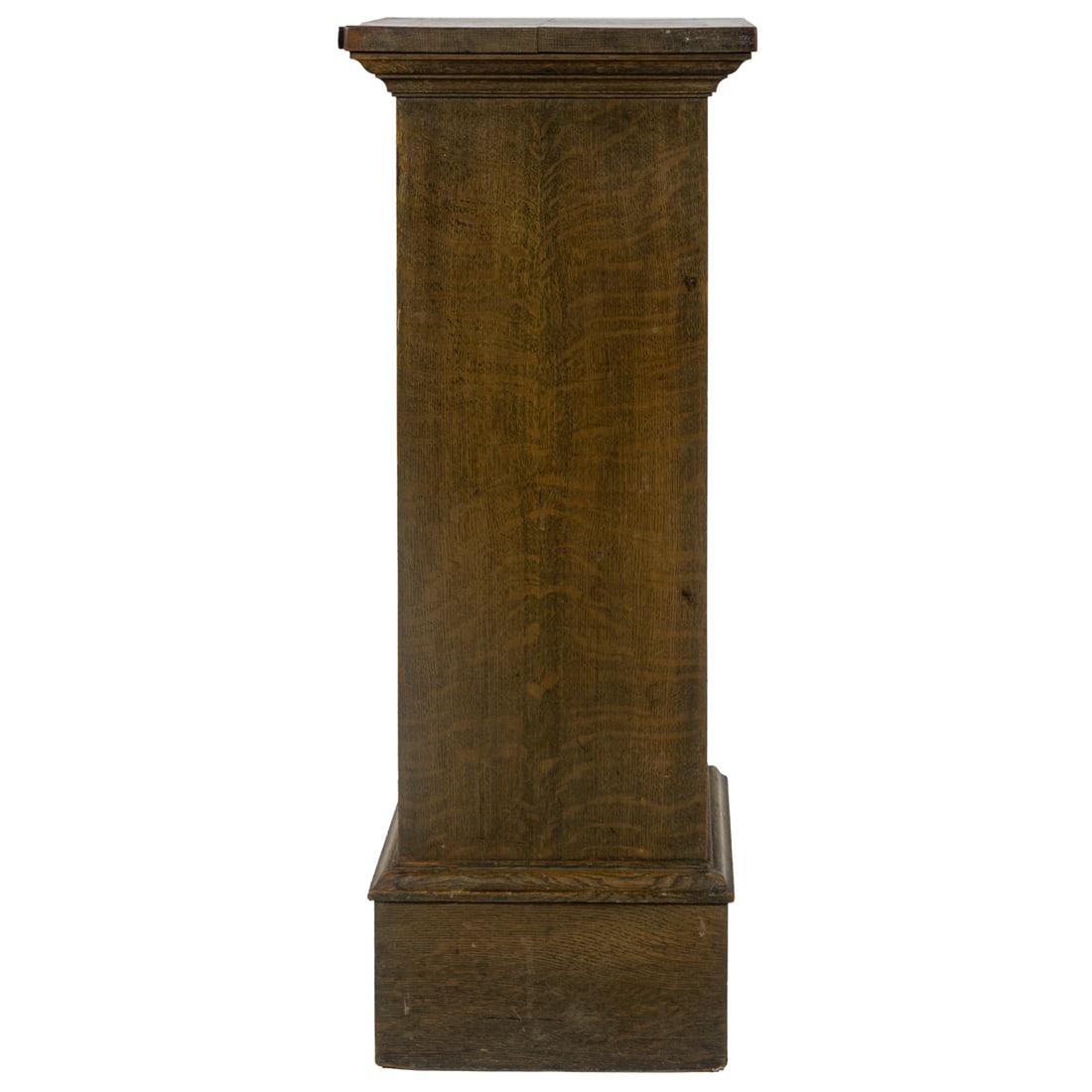 An oak pedestal (1 of 3)