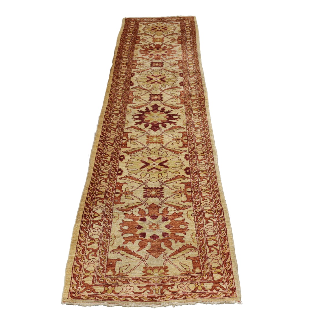 A contemporary Pakistani runner (1 of 4)