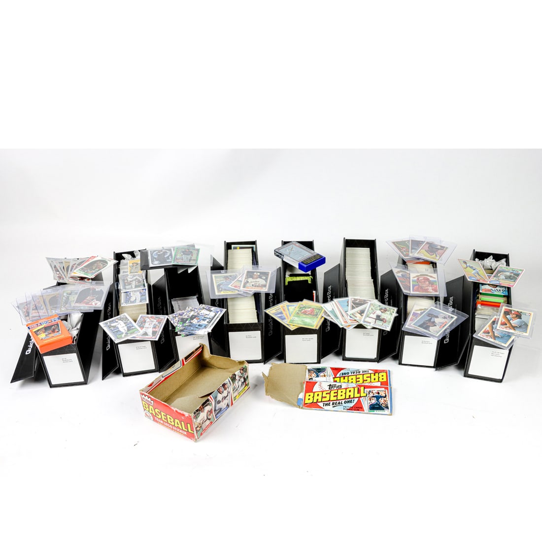 A large group of over 5000 baseball, basketball, and hockey cards: A large group of over 5000 baseball, basketball, and hockey cards, including a 1991 Wayne Gretsky Gartland ceramic card,1996 Topps Kobe Bryant Topps Finest Card #74 with Coating, 1990 NBA HOOPS cards,