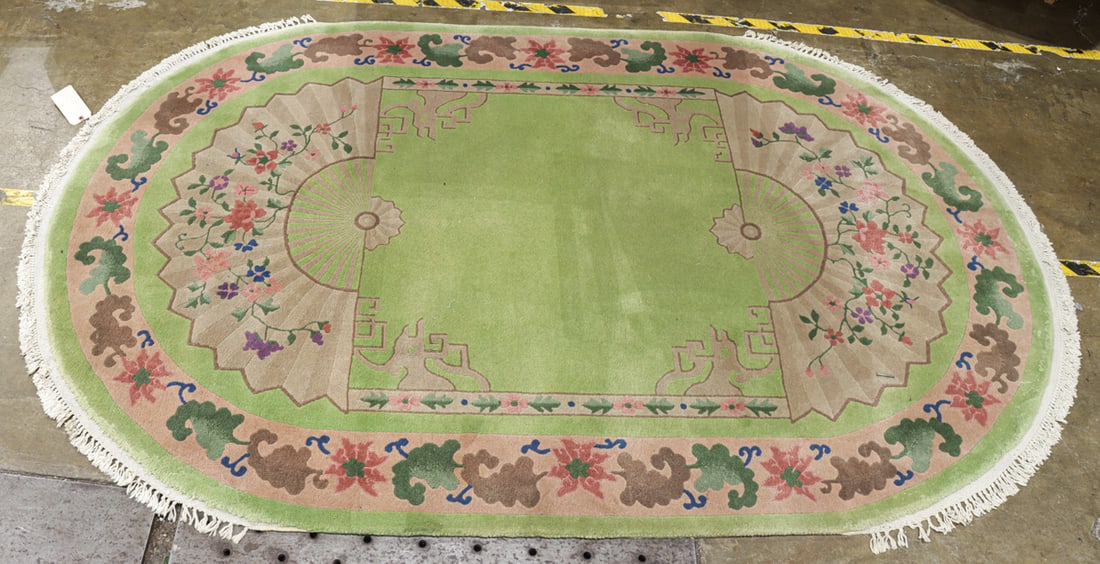 An Art Deco chinese carpet, 5'2" x 7'11" (1 of 1)