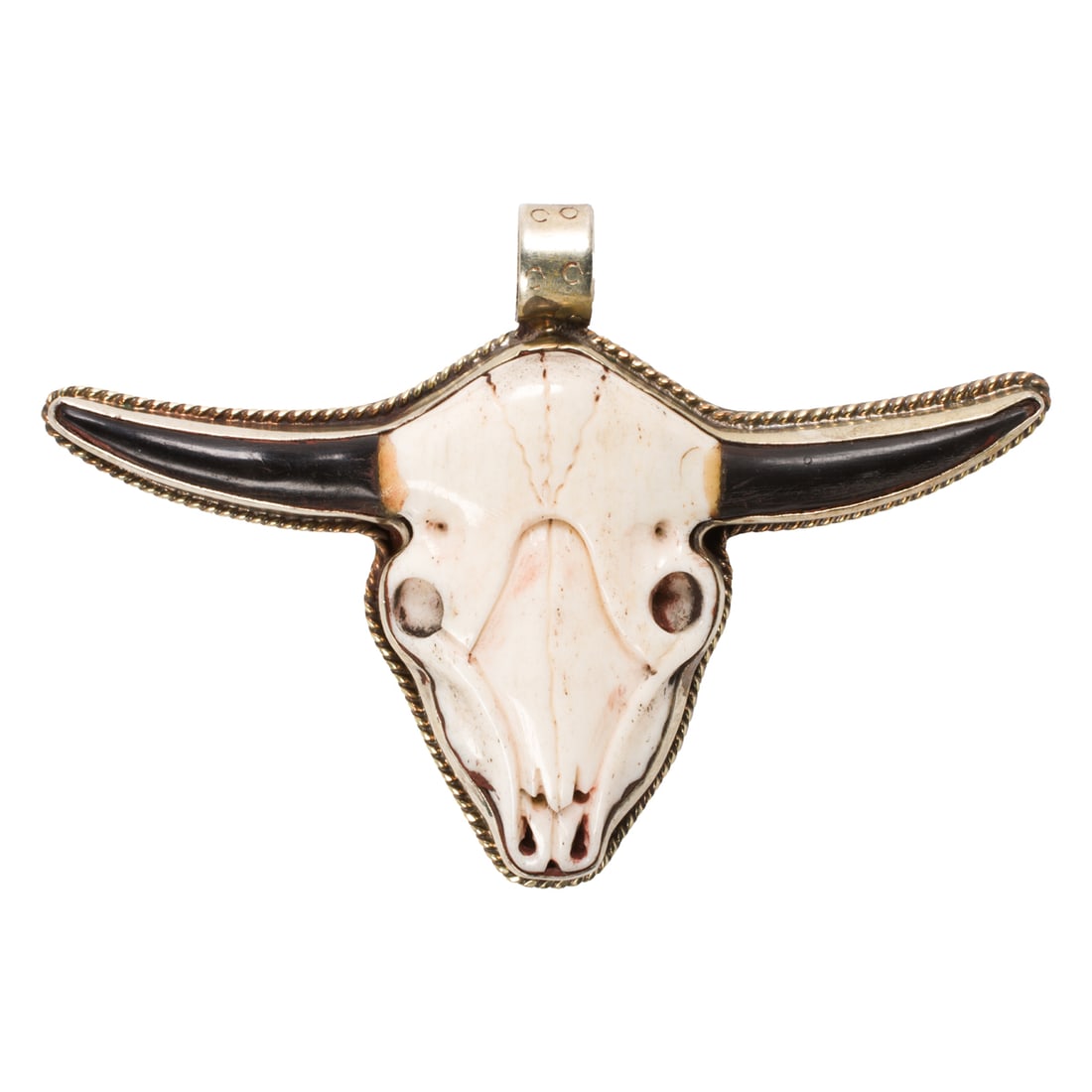 A silver bull pendant (1 of 1)