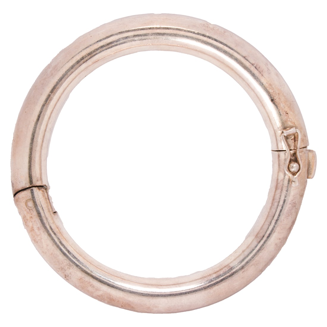 A 950 silver cuff: A 950 silver cuffDesigned as a hollow-form hinged cuff; interior diameter: 2 1/2 in; 56.10 grams