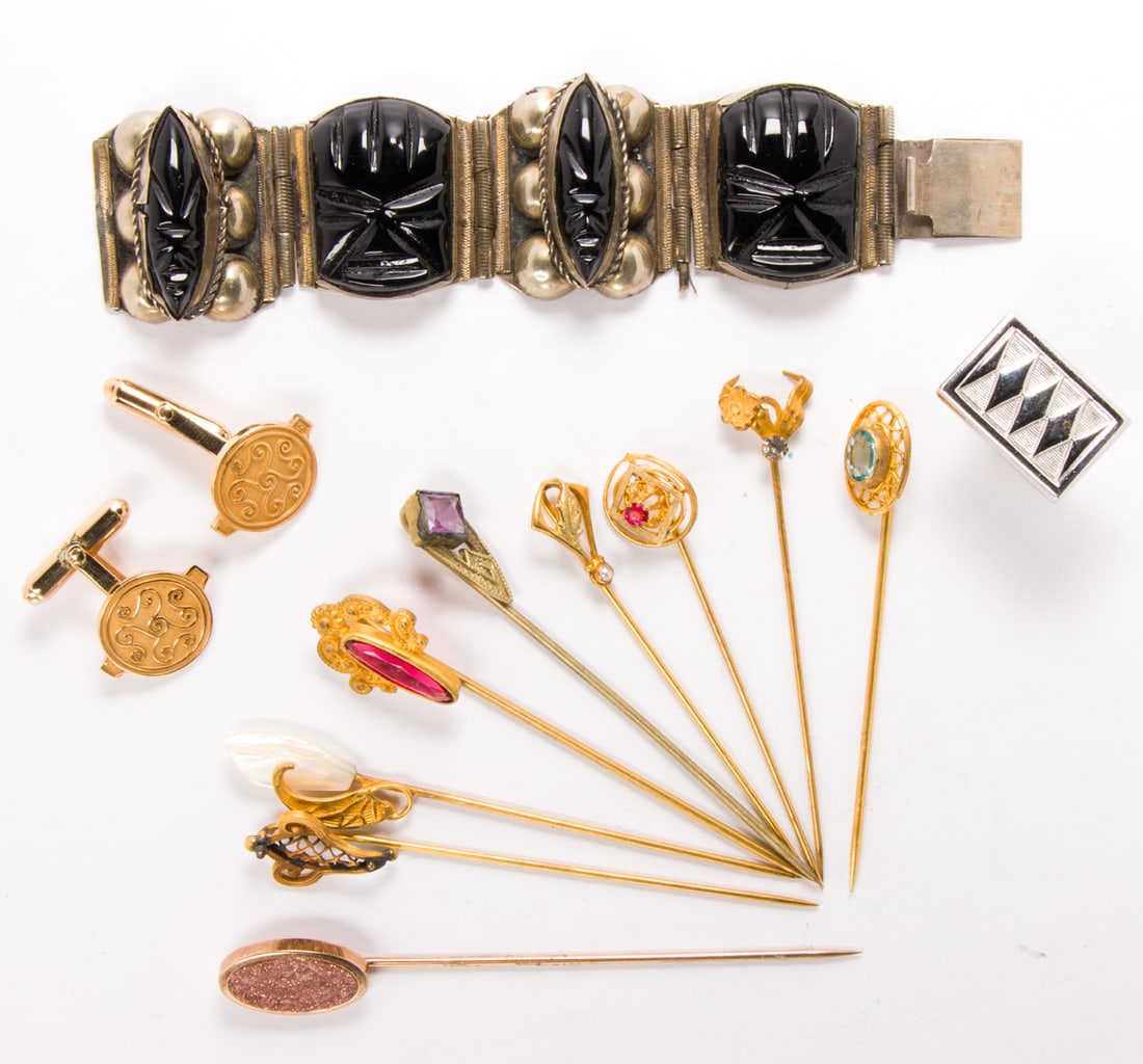 A group of miscellaneous jewelry: A group of miscellaneous jewelryIncluding nine stick pins; gross weight: 64.70 grams