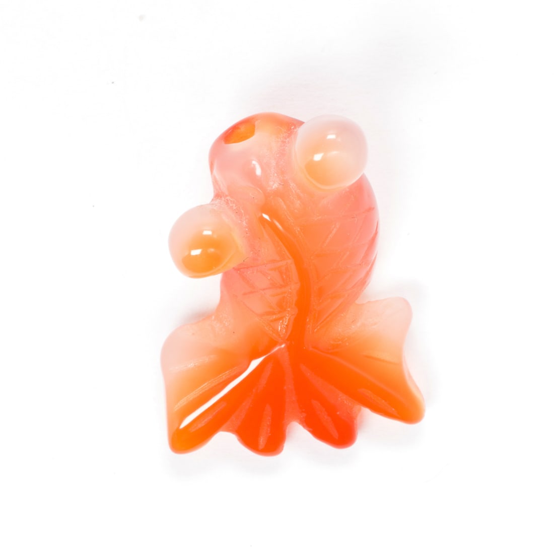 A carved agate goldfish pendant (1 of 1)