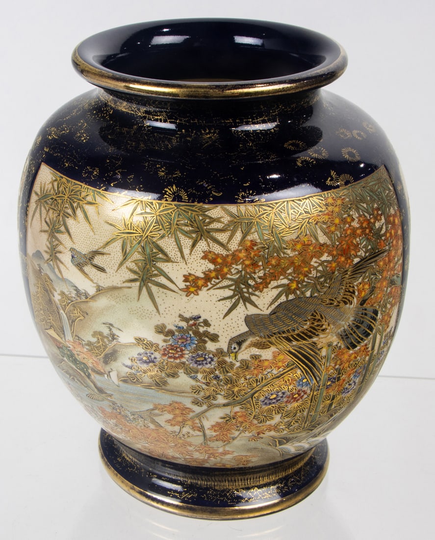 A Satsuma vase by Hododa (1 of 1)