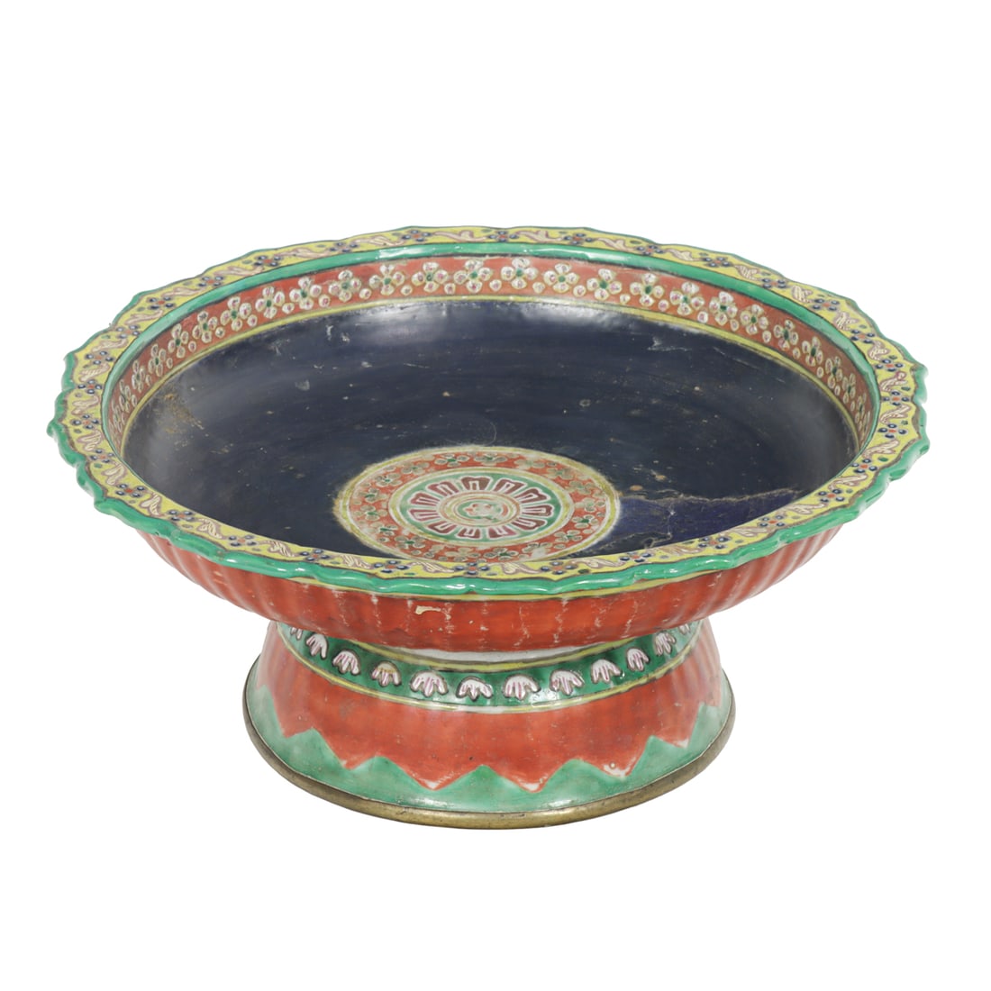 A Chinese Bencharong altar bowl for the Thai market (1 of 1)