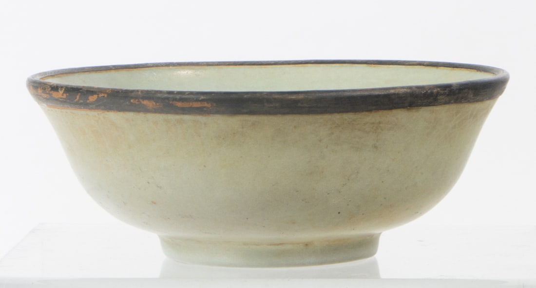 A Chinese Ge-style bowl (1 of 1)