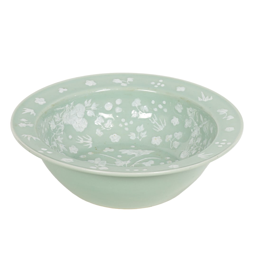 A Chinese celadon glazed wash basin (1 of 1)