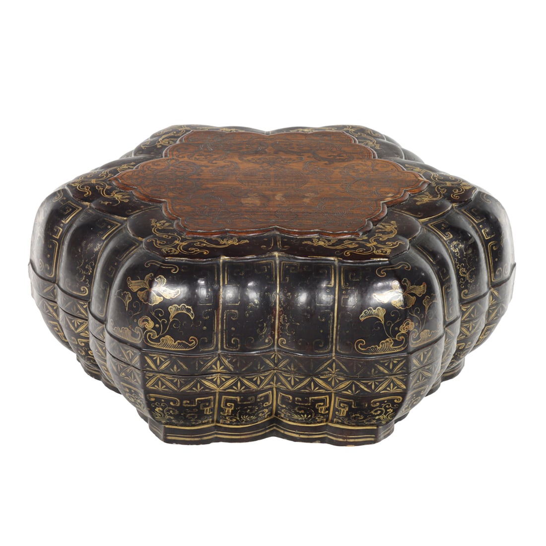 A Chinese gilt painted and lacquered box and cover (1 of 1)