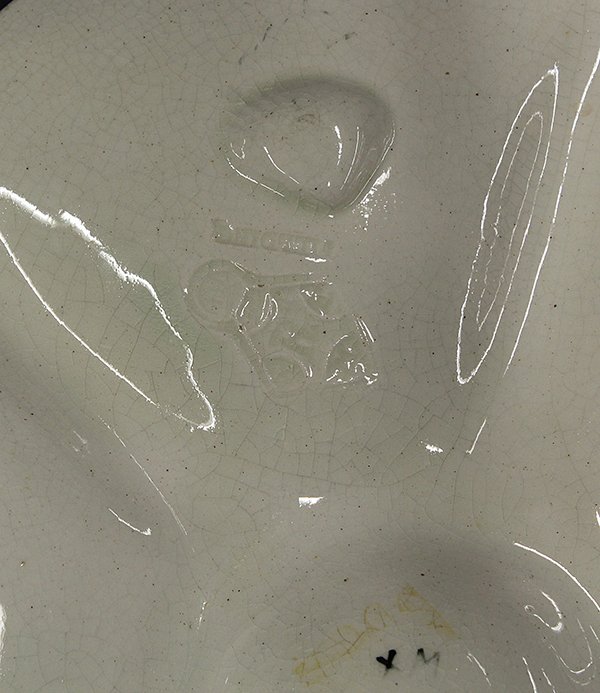 Fielding majolica fan and insect oyster plate in the Ae - 5