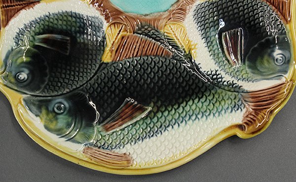 Majolica fish-head oyster plate, 19th century - 3
