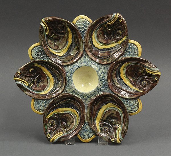 Palissy style majolica fish head oyster plate, 19th cen