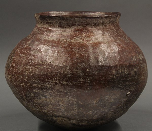 Pre Columbian pottery olla