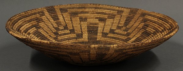 Pima monochrome decorated basket - 3