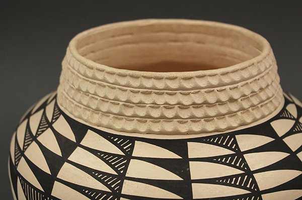 Acoma pottery bowl - 7