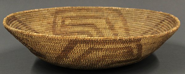 Large Southwest Native American basketry tray