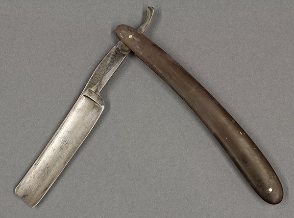 Will & Finck straight razor along with razor strop - 5