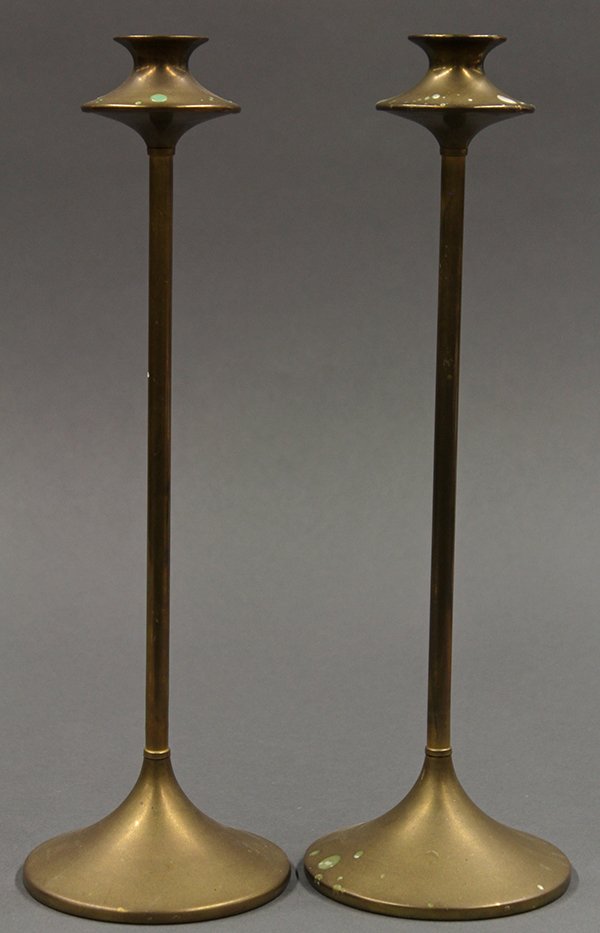 Pair of brass candlesticks, early 20th century - 2