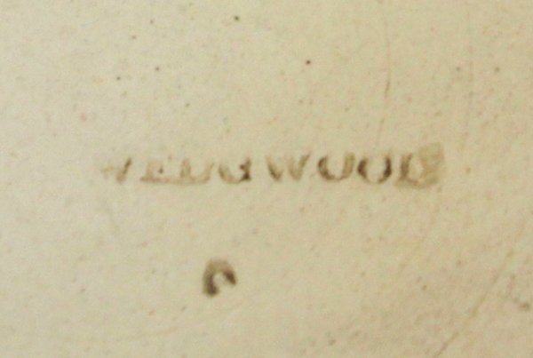 Classic Wedgwood blue Jasperware cheese keeper, circa 1 - 9