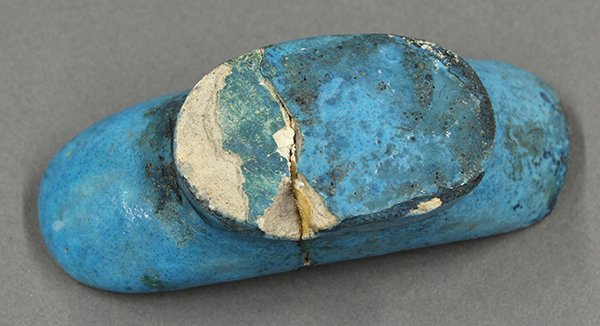 Faience head rest - 5