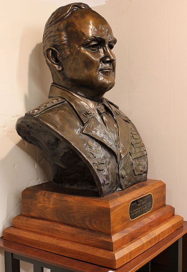 Bronze, Virginia Wood, Bust of General Norman Schwarzko - 2