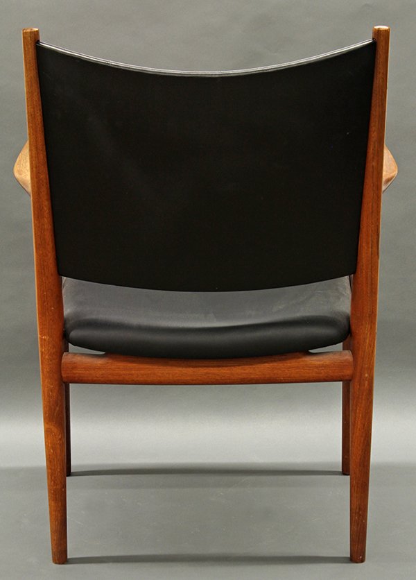Hans Wegner/Johannes Hansen for Knoll Conference chair - 4