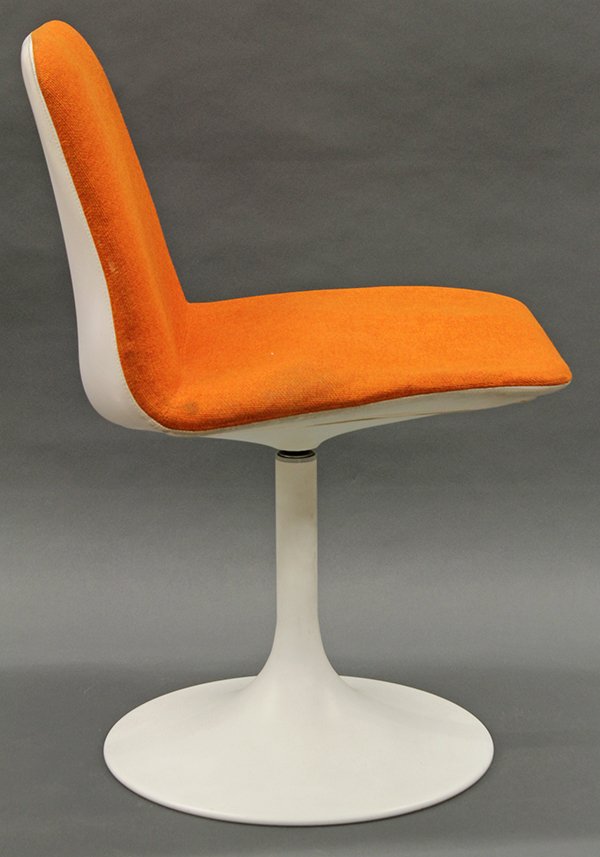 Saarinen style padded Tulip chairs - 4