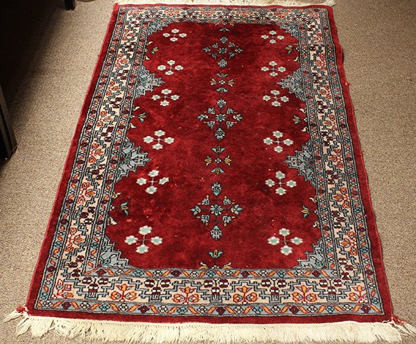 Persian Hamadan carpet 5'4" x 3'1"