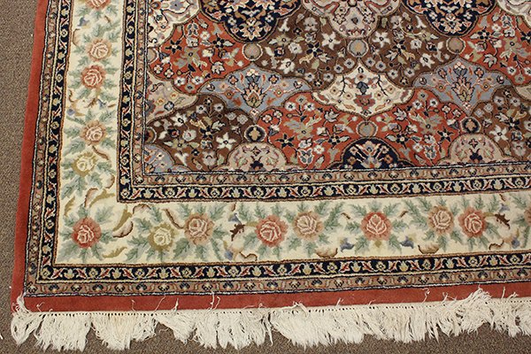 Indo Persian Tabiz carpet, 5'10" x 9' - 2