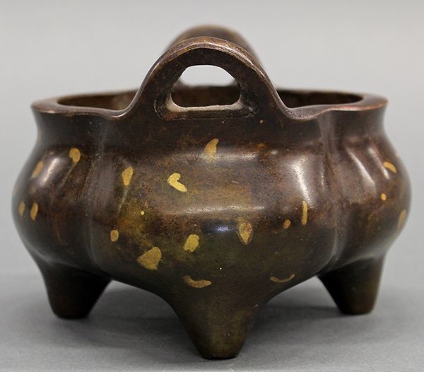 Chinese gold splashed bronze censer - 4