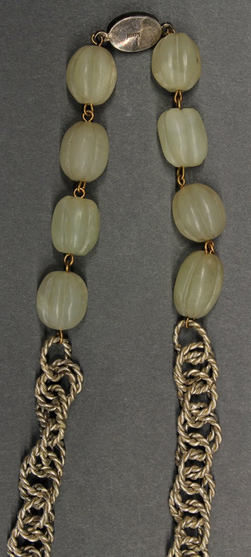 Chinese Jade Necklace with Bird Roundel - 3