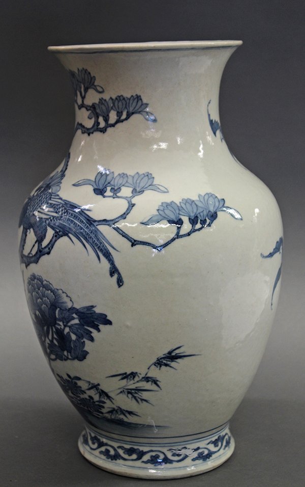 Chinese Blue-and-White Porcelain Vase - 2