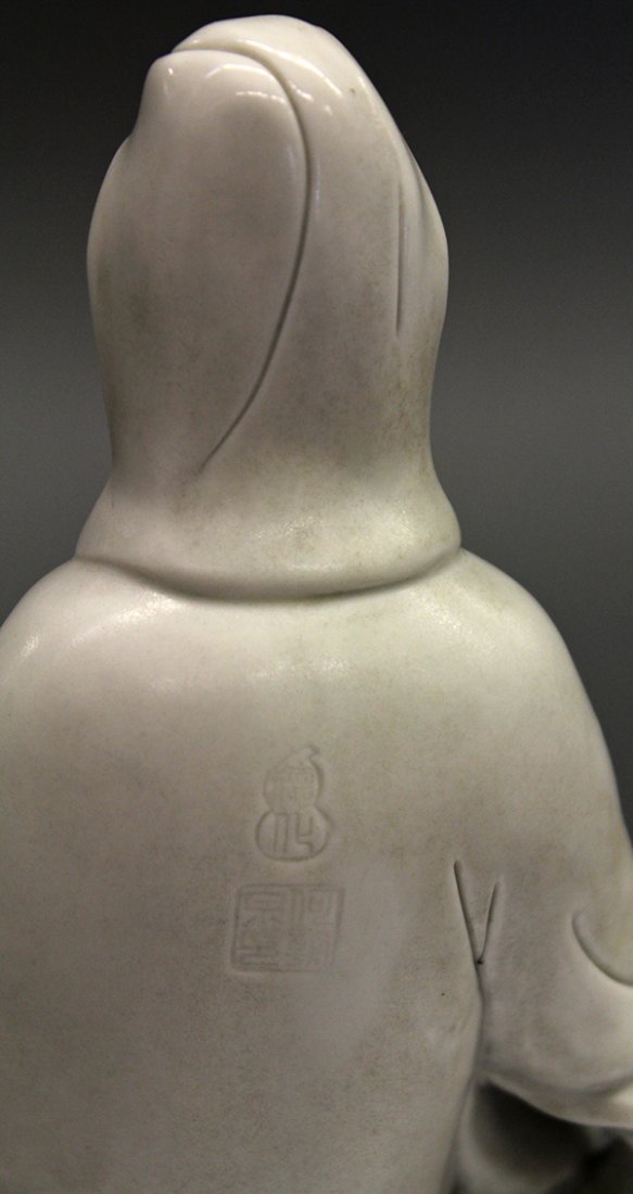Chinese Blanc de chine Guanyin - 10