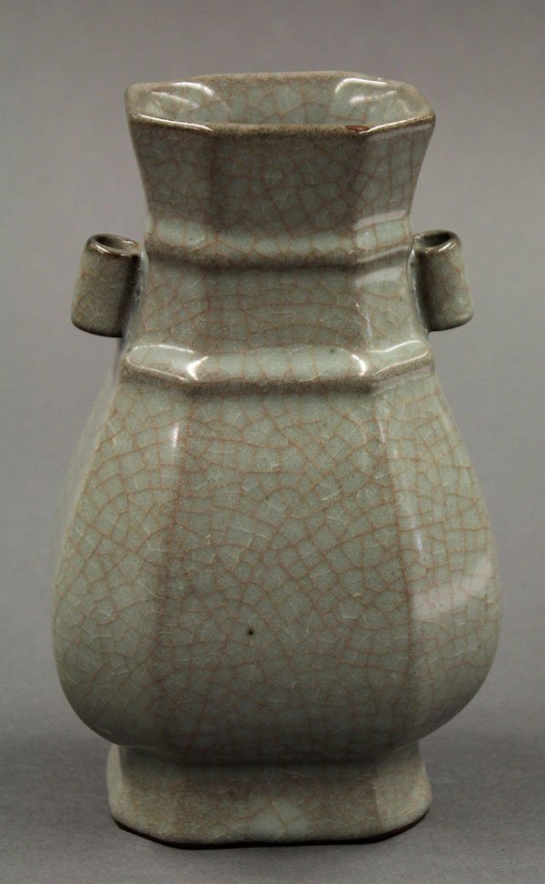 Chinese Guan-type Arrow Vase - 4