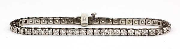 Diamond white gold straightline bracelet