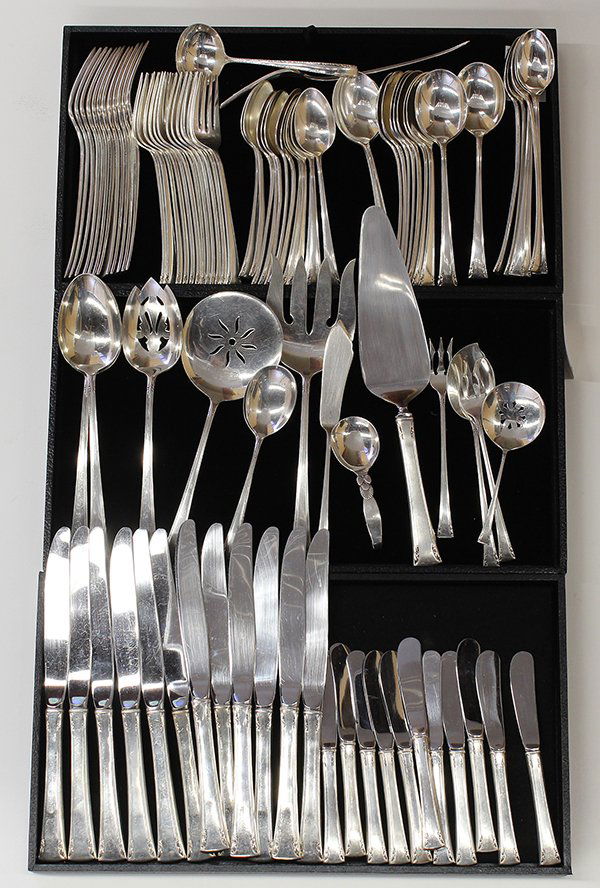 5 pc place setting Serenity Silver Plate by International Silver Co silverware