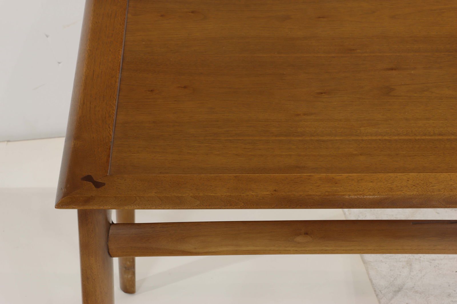 A Barney Flagg for Parallel by Drexel side table - 4