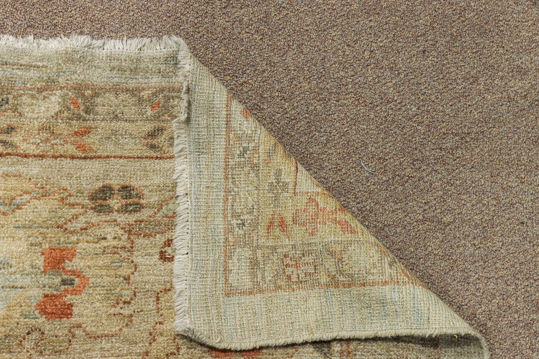 A Pakistani Oushak carpet - 4