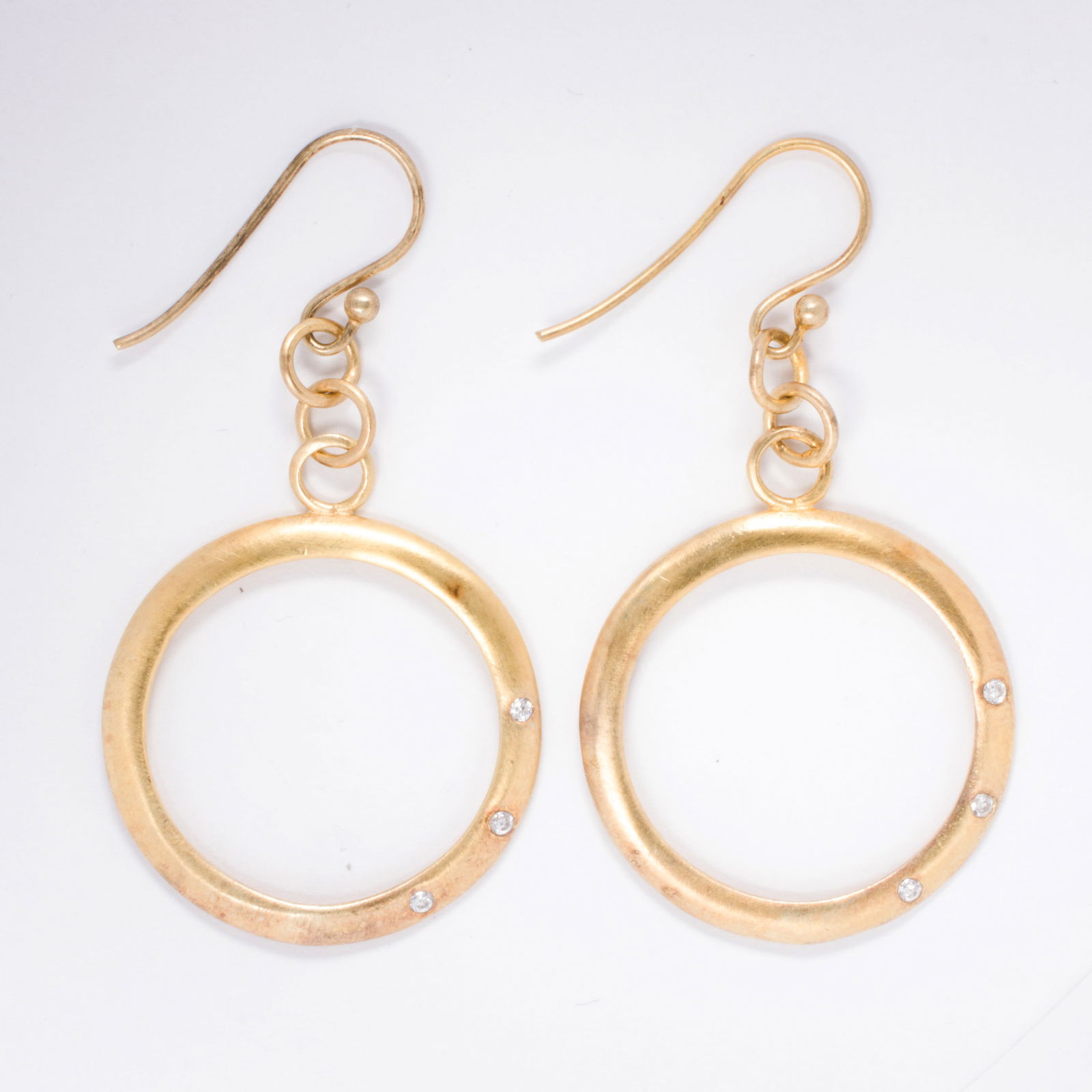 A pair of sterling silver earrings (1 of 1)