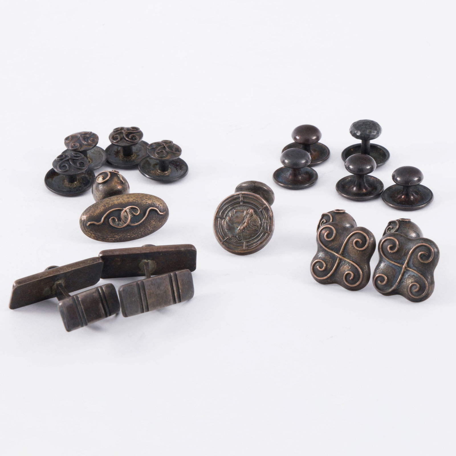 A silver dress set (1 of 1)