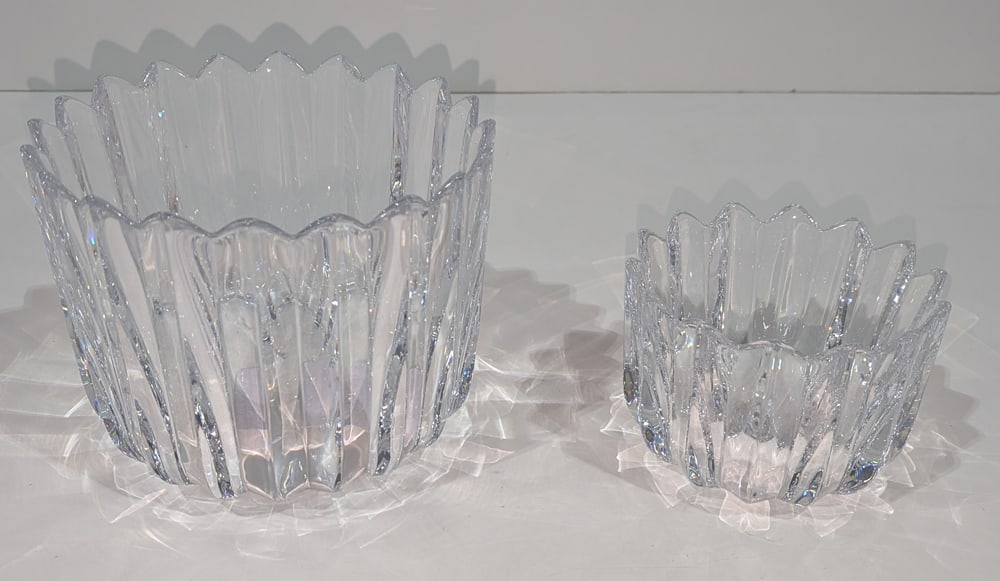 Two Jan Johansson for Orrefors Glass 'Fleur' Bowls (1 of 1)