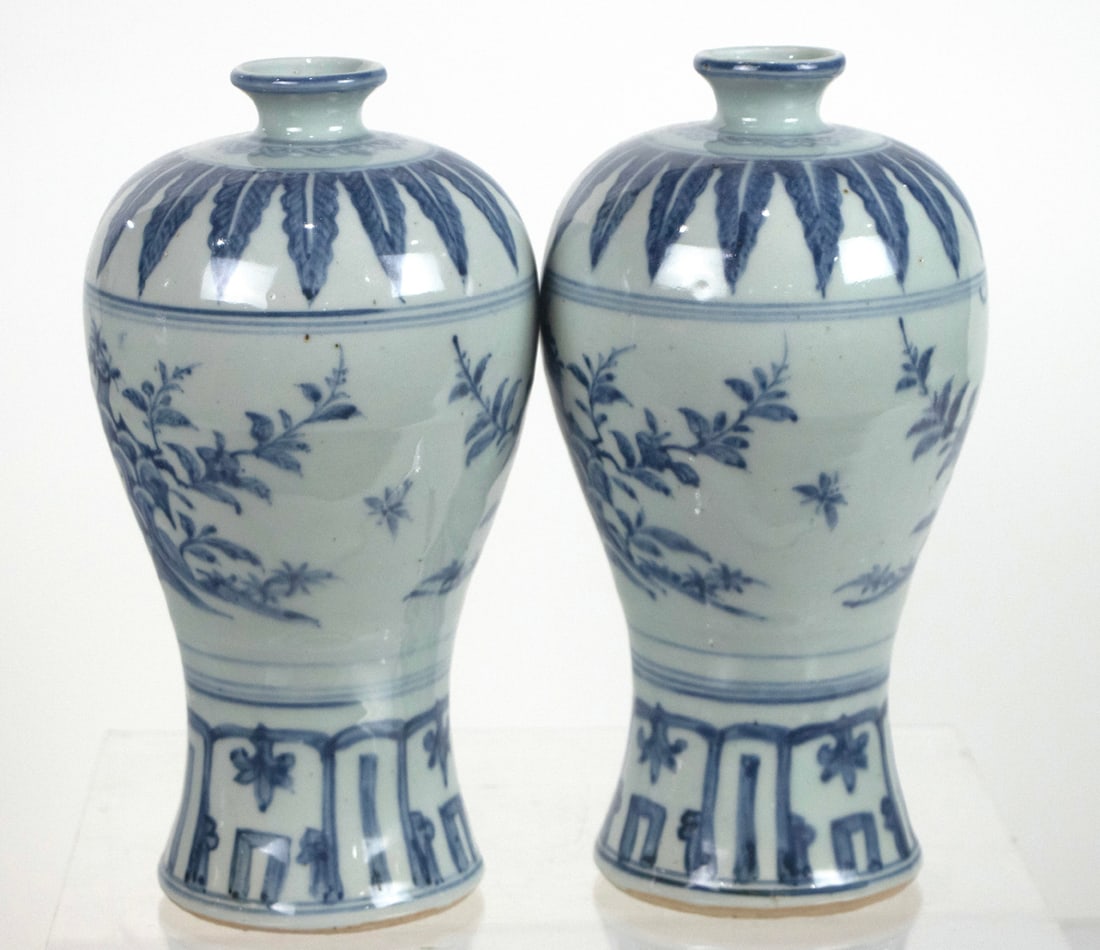 A Pair of Chinese blue and white Ming-Style meiping vases (1 of 1)